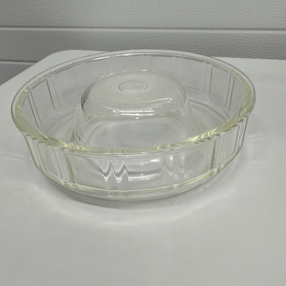 Queen Anne Glasbake Clear Glass Ring Jello Mold Bundt Cake Pan 1940s USA